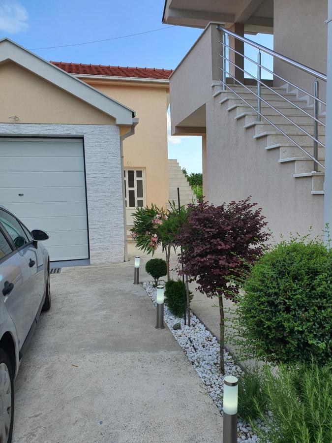 Apartman Tolosi Podgorica Esterno foto