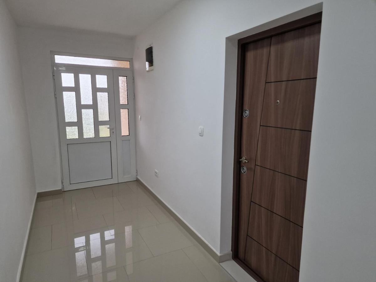 Apartman Tolosi Podgorica Esterno foto