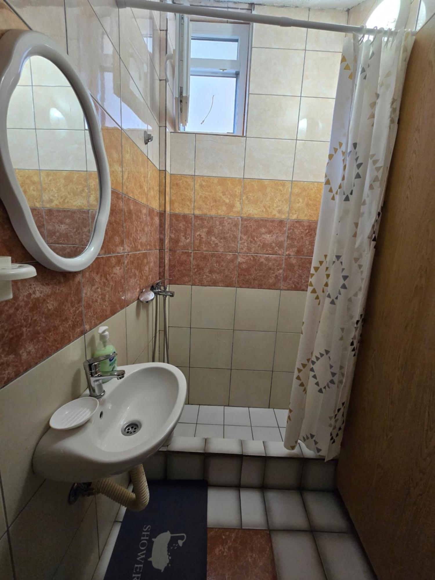 Apartman Tolosi Podgorica Esterno foto