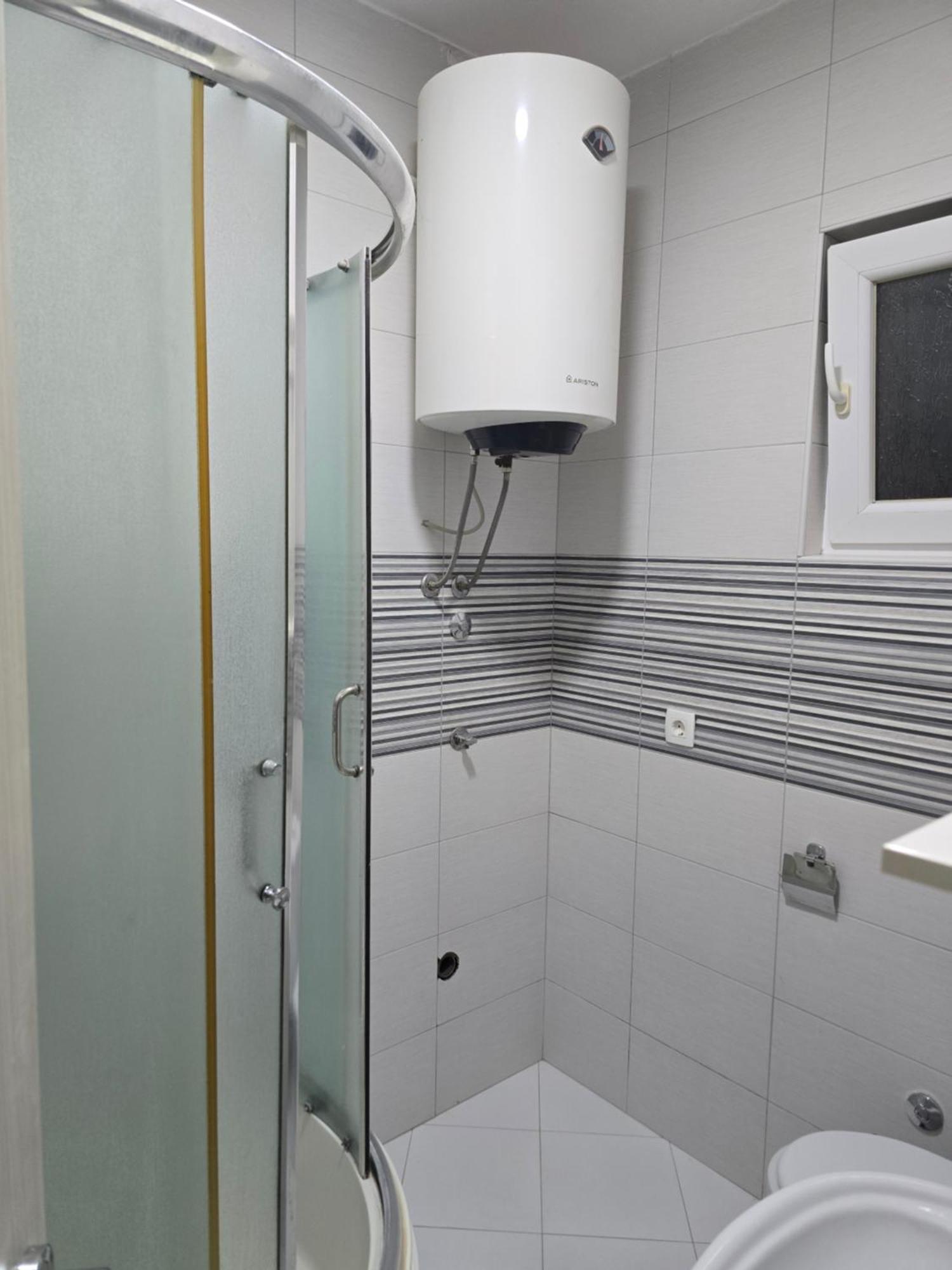 Apartman Tolosi Podgorica Esterno foto